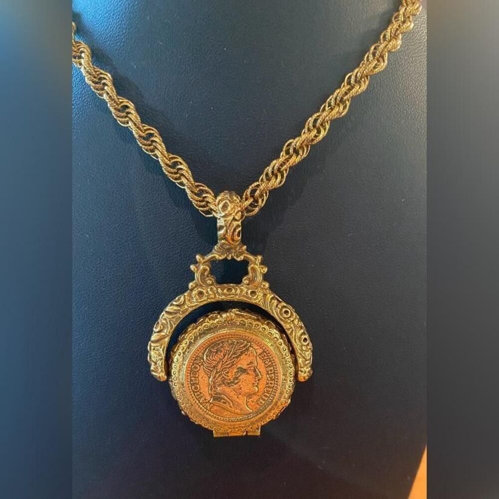 Vintage Goldette Napoleon Empereur Locket Necklace Gold Tone 32” Statement